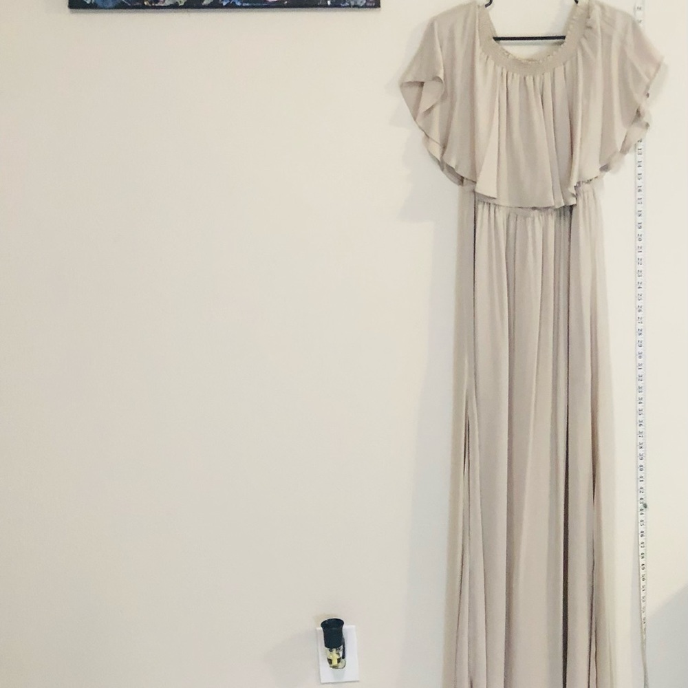 Show Me Your Mumu Maxi Dress.Size: Large